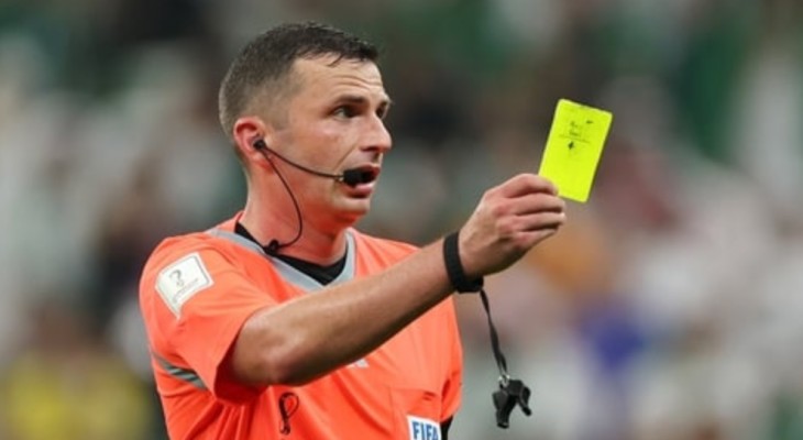 বিশ্বকাপে হলুদ কার্ডের নিয়মে পরিবর্তন আনছে ফিফা